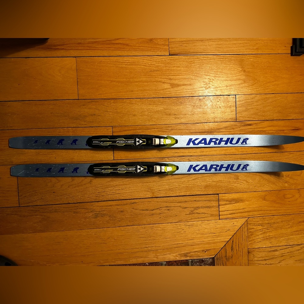 Karhu Youth Cross-Country Skis with Fischer Bindings